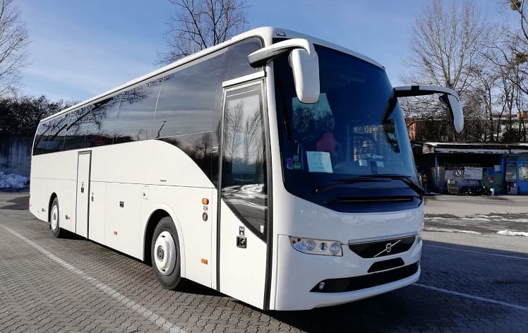 Trentino-Alto Adige/Südtirol: Bus rent in Bolzano in Bolzano and Italy